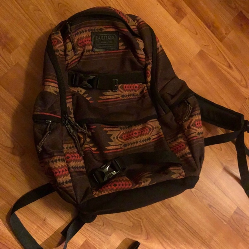 Burton unisex backpack mens women’s new w/o tag